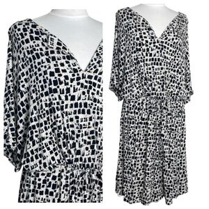 Chico's Women’s Short Sleeve V-Neck Neck Elastic Waist Pullover Dress | Size 20